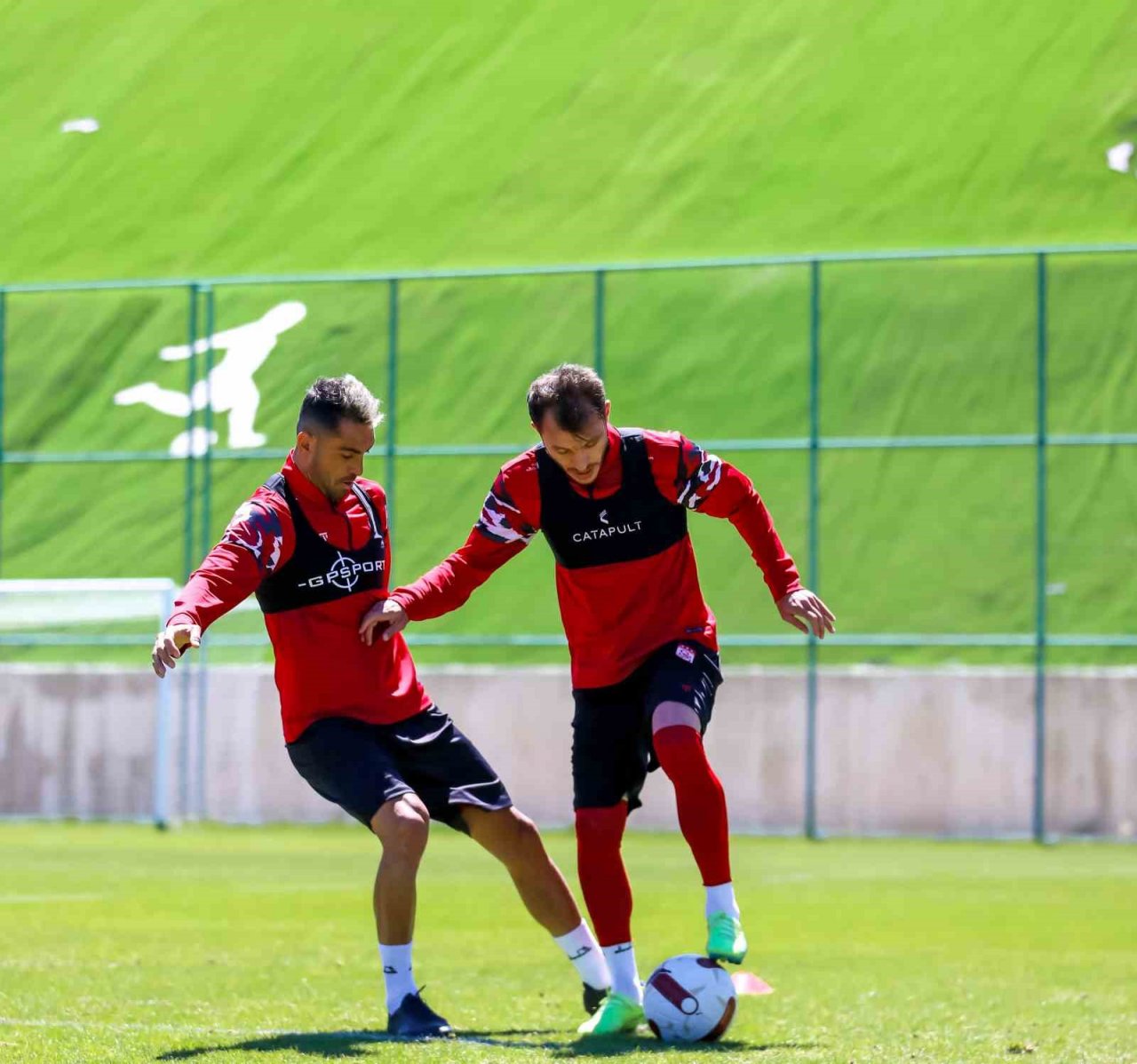 Sivasspor’da hazırlıklar tam gaz devam ediyor