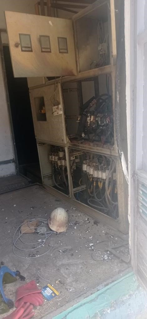 Diyarbakır’da aydınlatma panosunda patlama: 2 yaralı