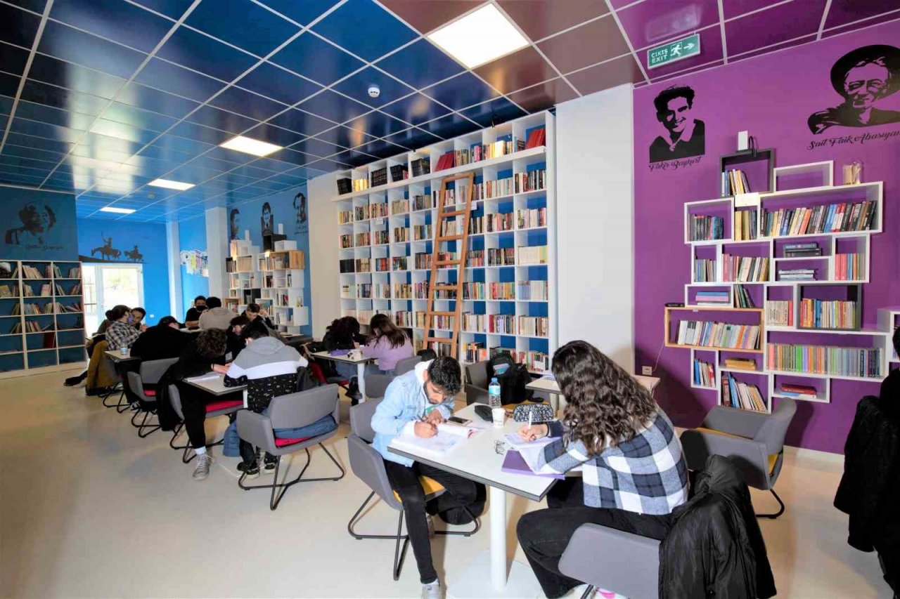 Efeler’in Kitap Kafeleri tescillendi