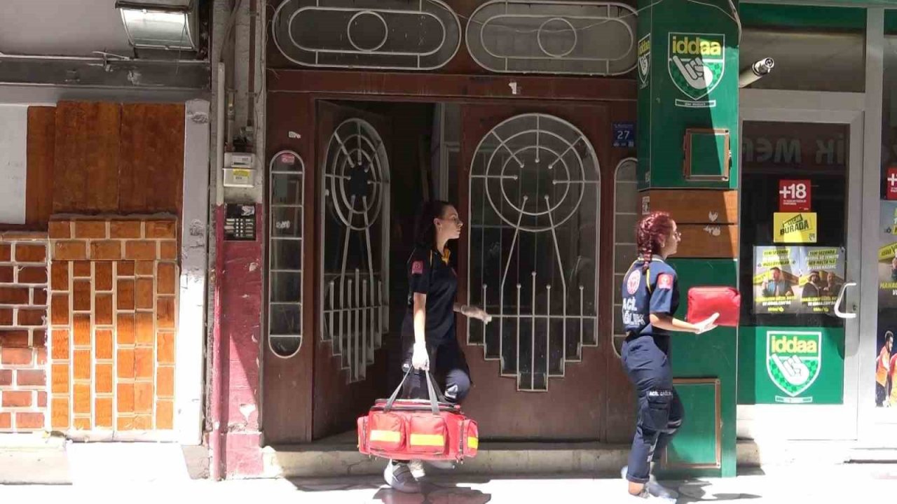 Elazığ’da bir kişi evinde ölü bulundu