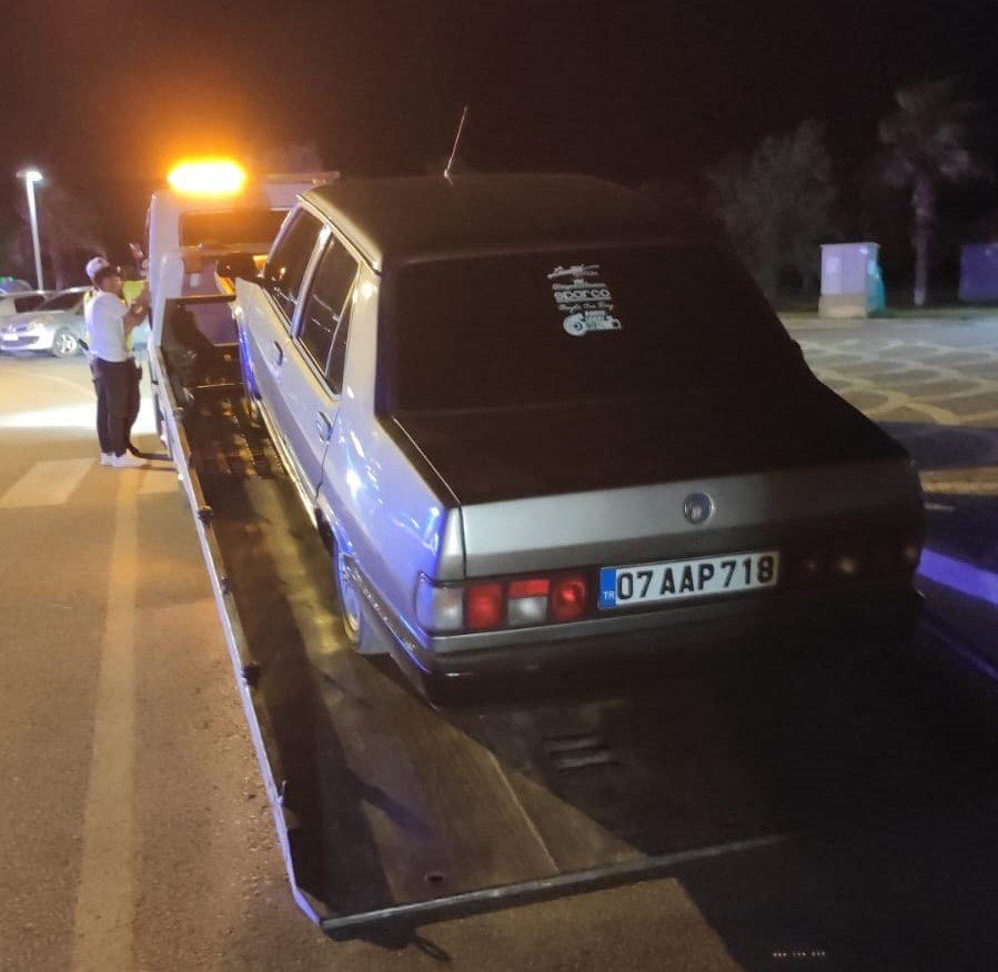 Gazipaşa’da trafik ekiplerinden abart egsoz ve gürültü denetimi