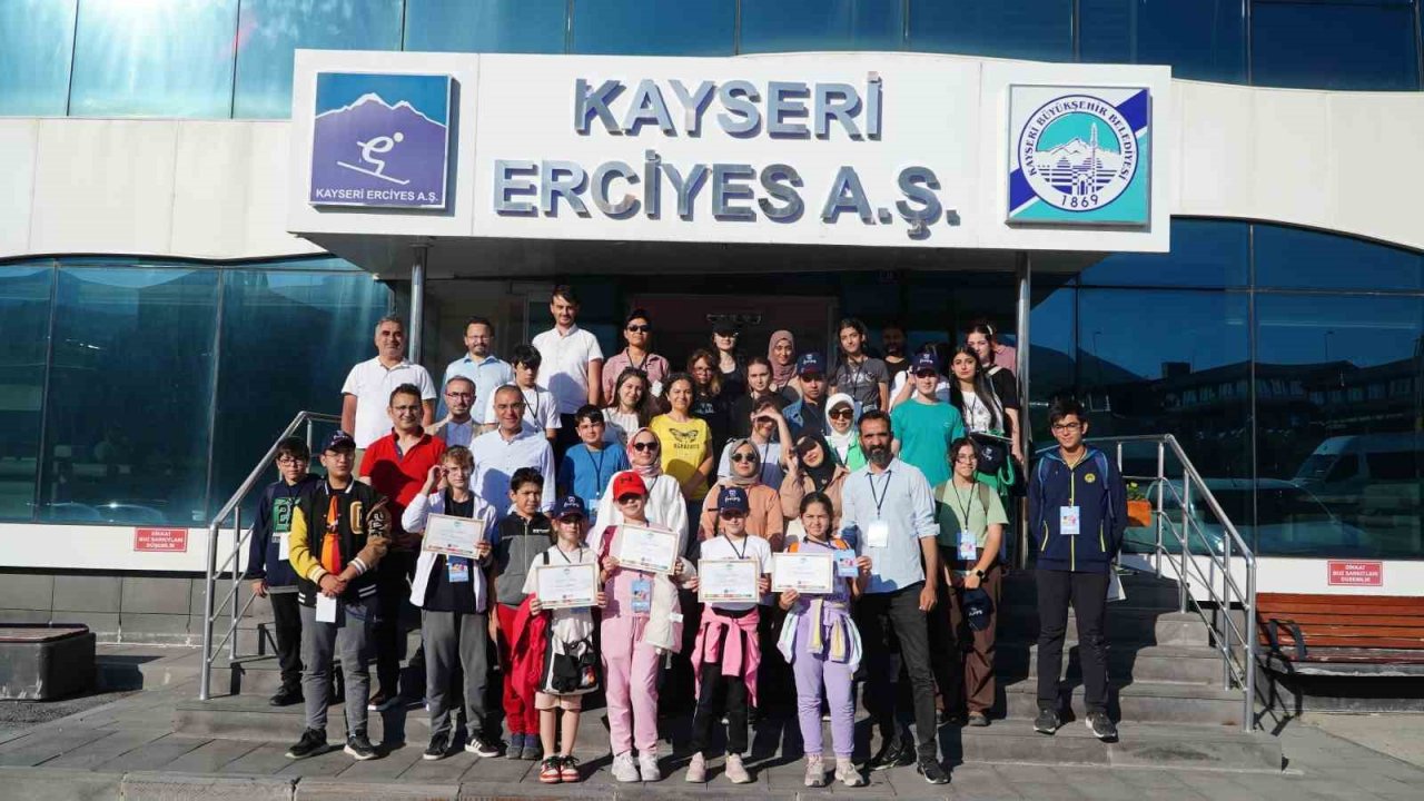 Gençler; ’Dünya Gençlik Becerileri Günü’nde Erciyes’te Buluştu