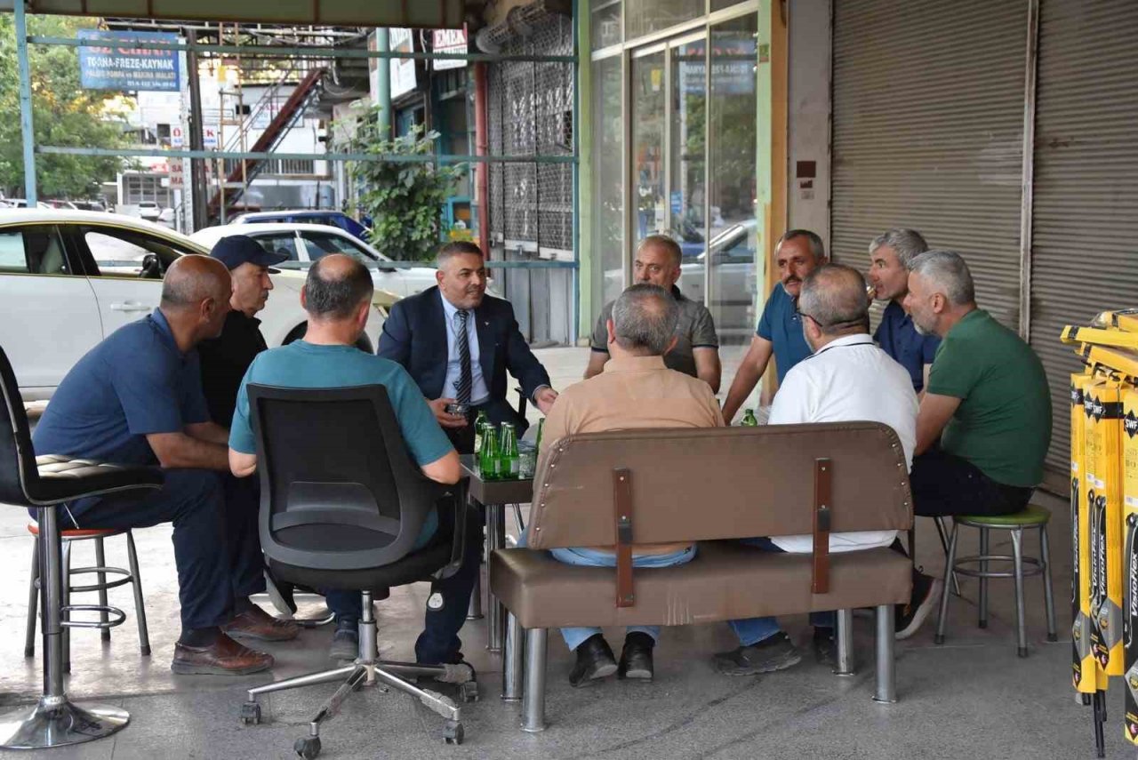 Başkan Sadıkoğlu: "Esnaf, yeni sanayi sitesinin akıbeti konusunda endişeli"