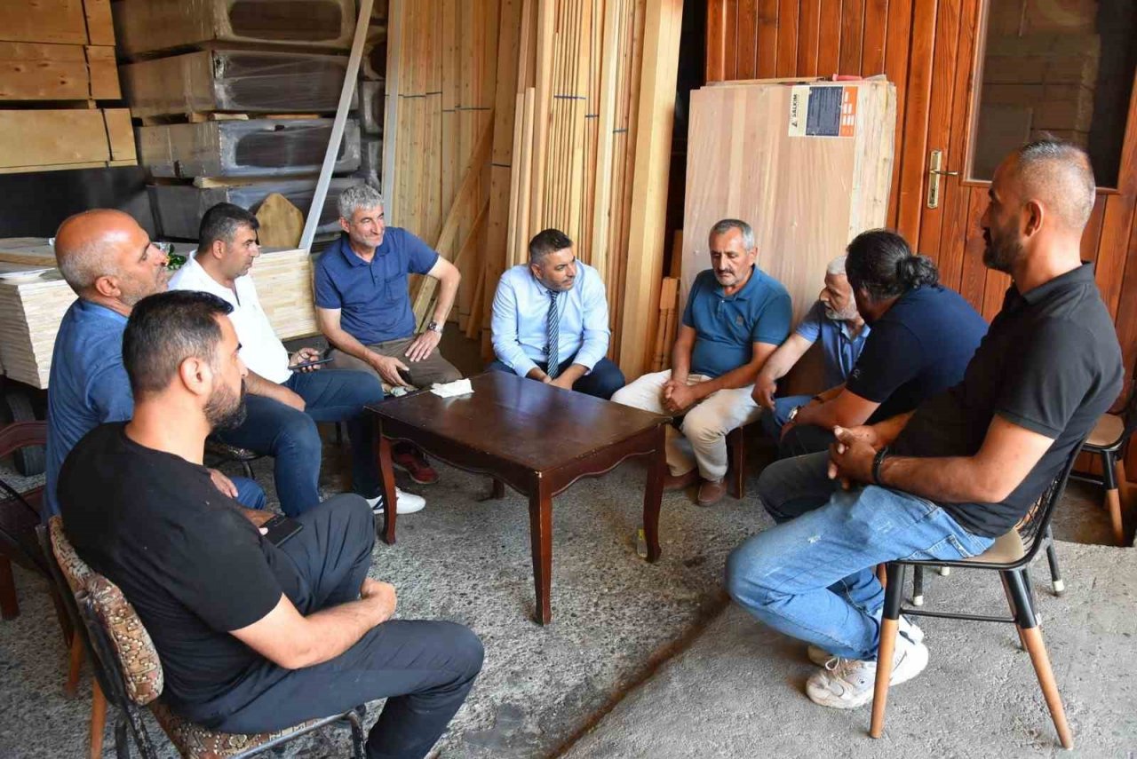 Başkan Sadıkoğlu: "Esnaf, yeni sanayi sitesinin akıbeti konusunda endişeli"