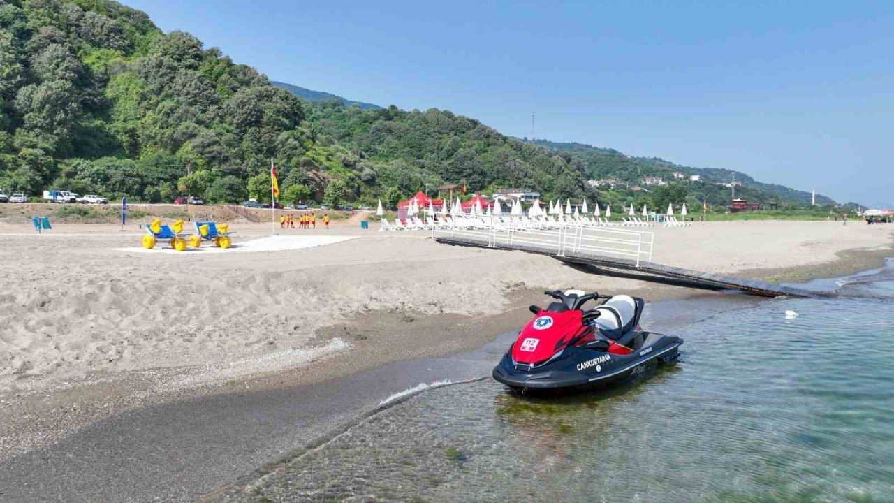 Karacabey’de ’Mavi Bayrak’ sevinci