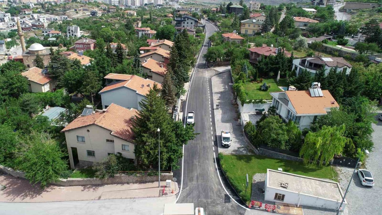 Talas’ta asfalt çalışmaları tam gaz devam ediyor