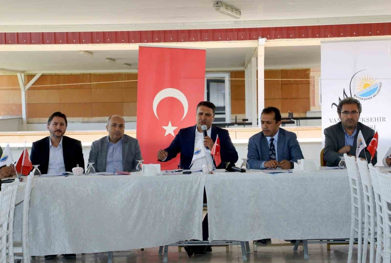 Genel Sekreter Çelikel: "Su kaynaklarımızı daha dikkatli kullanmamız lazım"