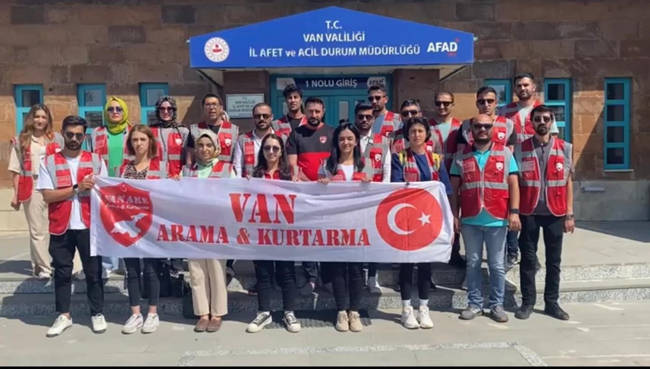 Van AFAD’dan Van Arama ve Kurtarma Derneği gönüllülerine eğitim