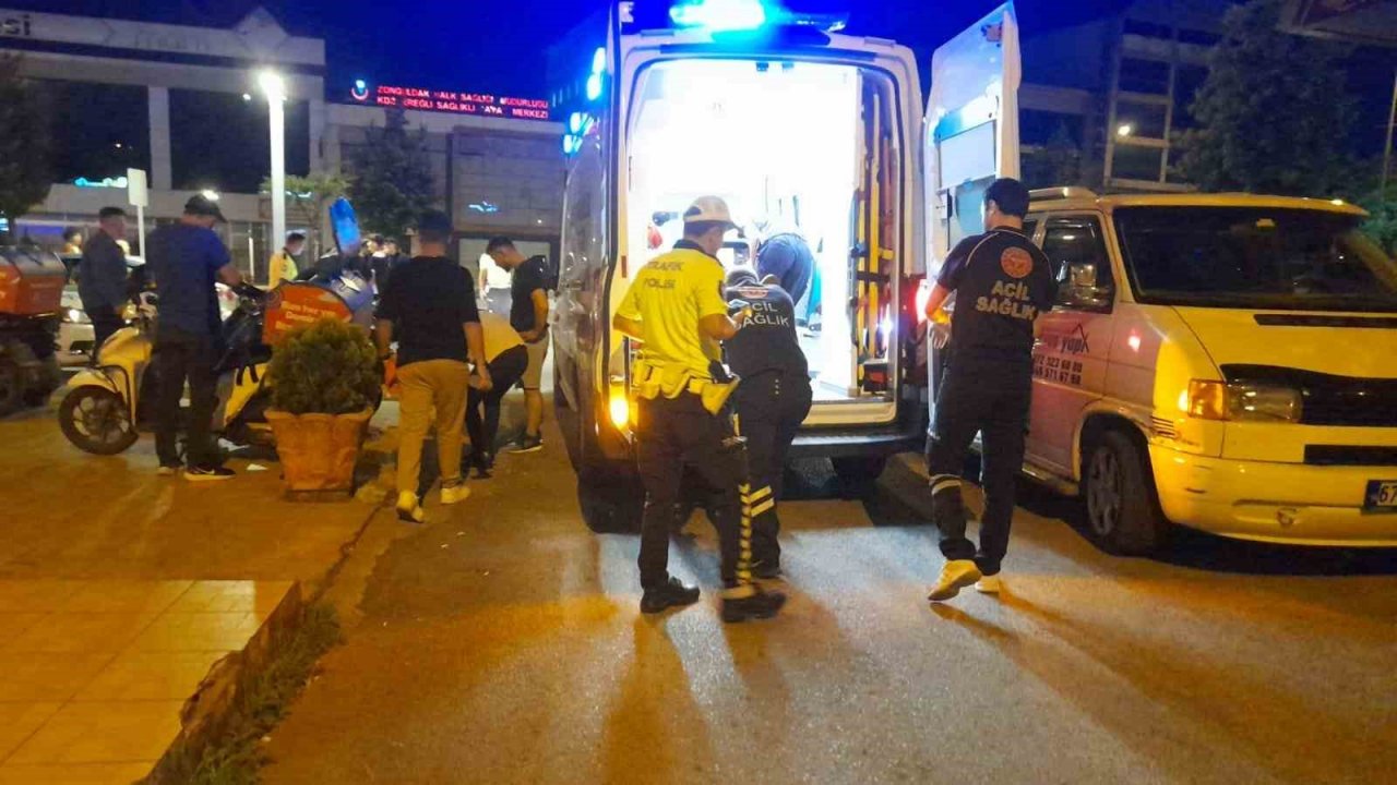 Motosiklet ile otomobil çarpıştı; 1 yaralı