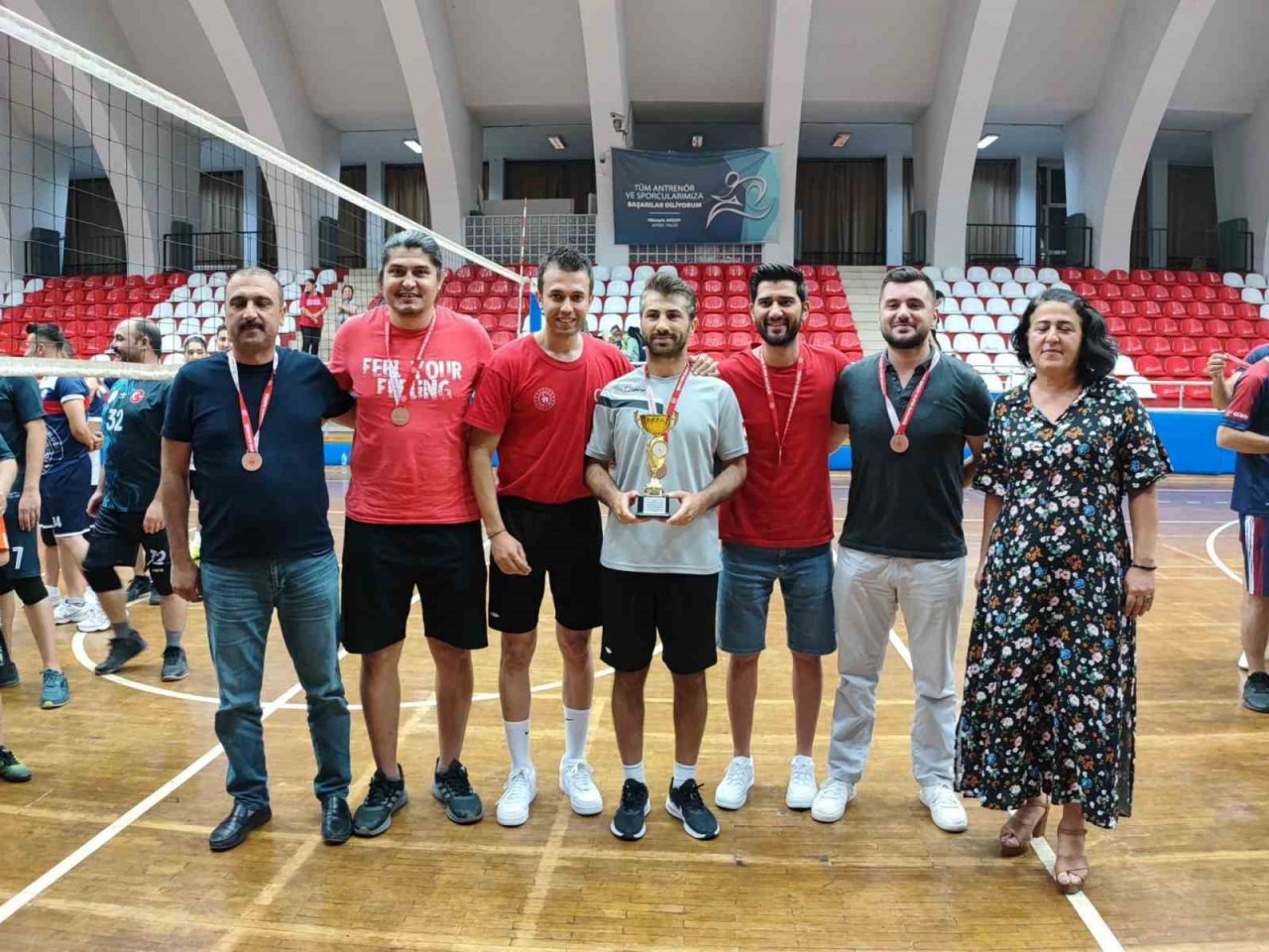 Voleybol Turnuvası’nda Aydın emniyeti şampiyon oldu