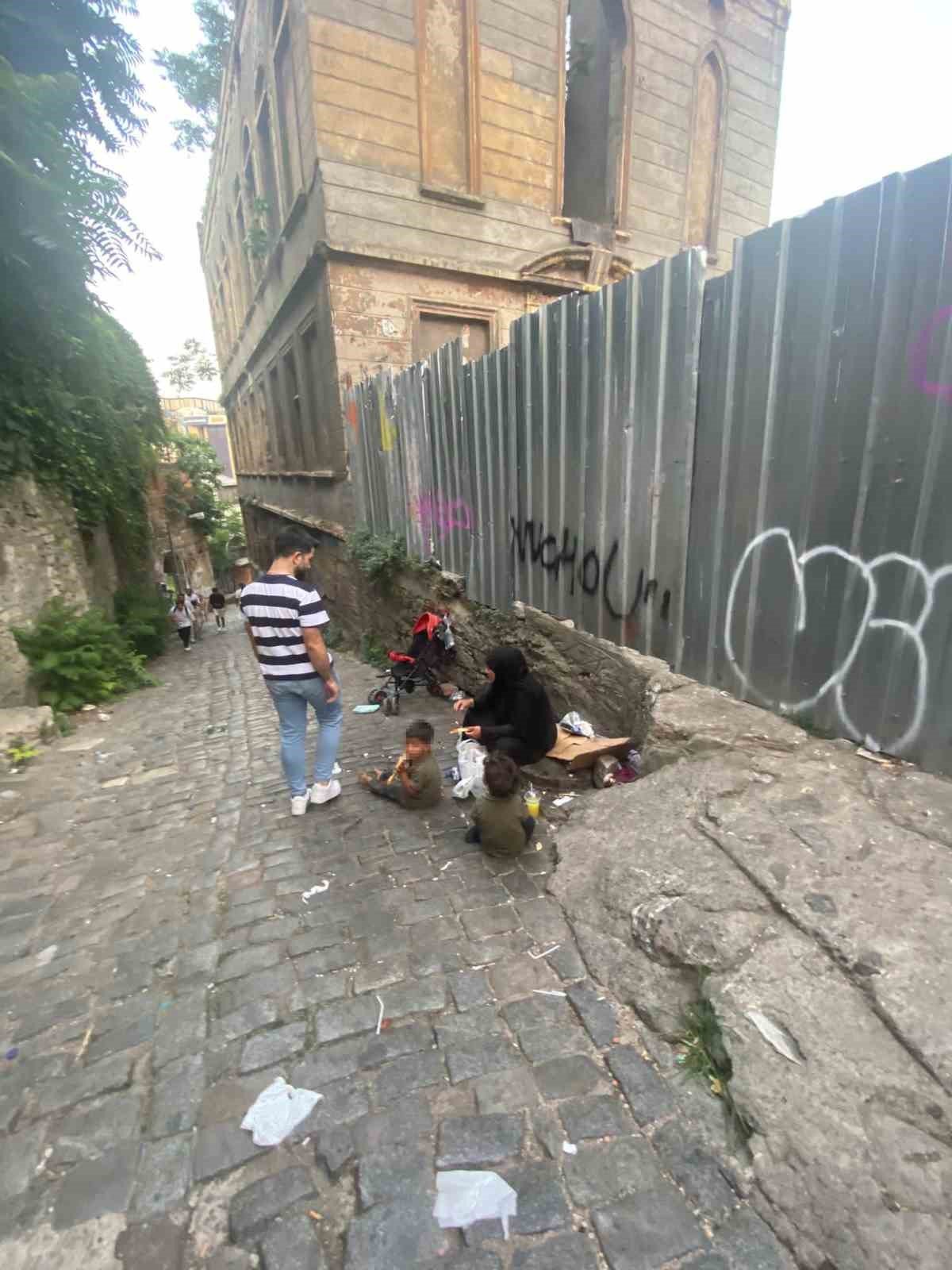 Beyoğlu’nda dilencilere operasyon