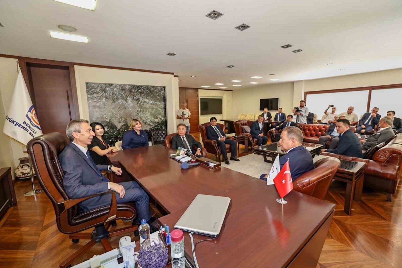 Denizli ile Navoi arasında kardeşlik köprüsü kuruldu