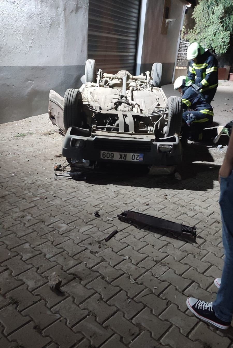 2 kişiye mezar olan otomobil uçurumdan böyle düştü