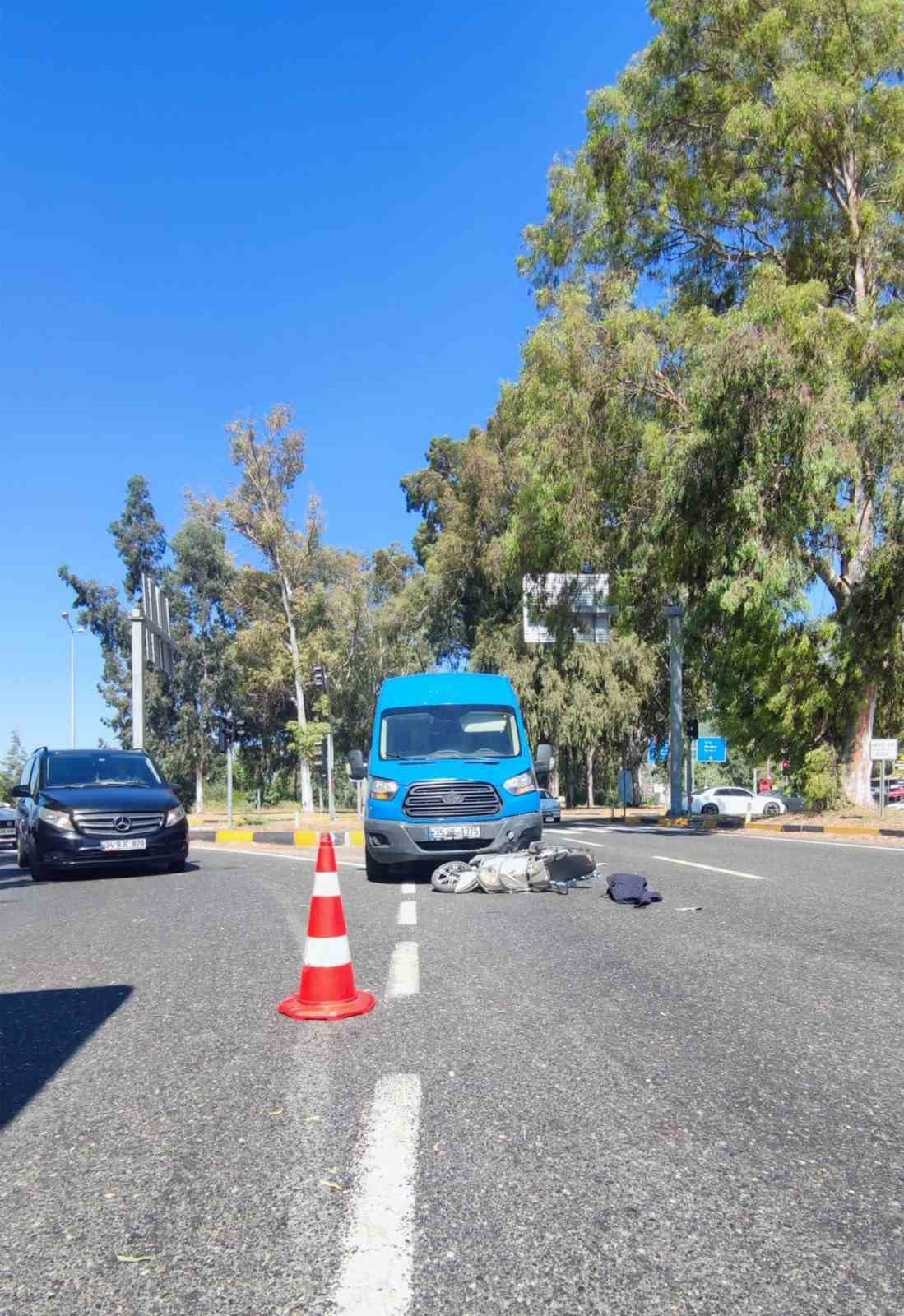 Gökova ışıklarda kaza: 1 ağır yaralı