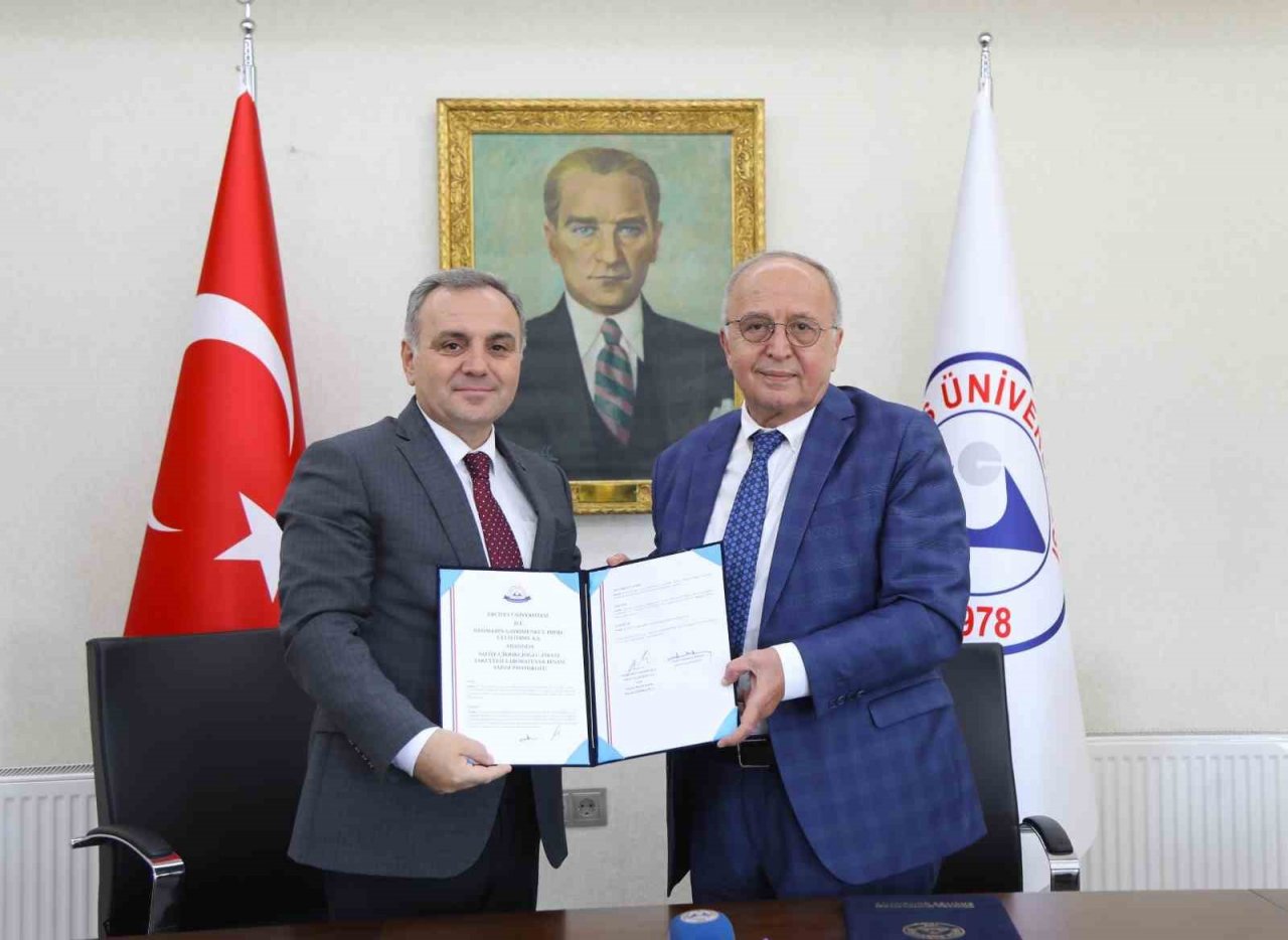 ERÜ’ye hayırsever desteği