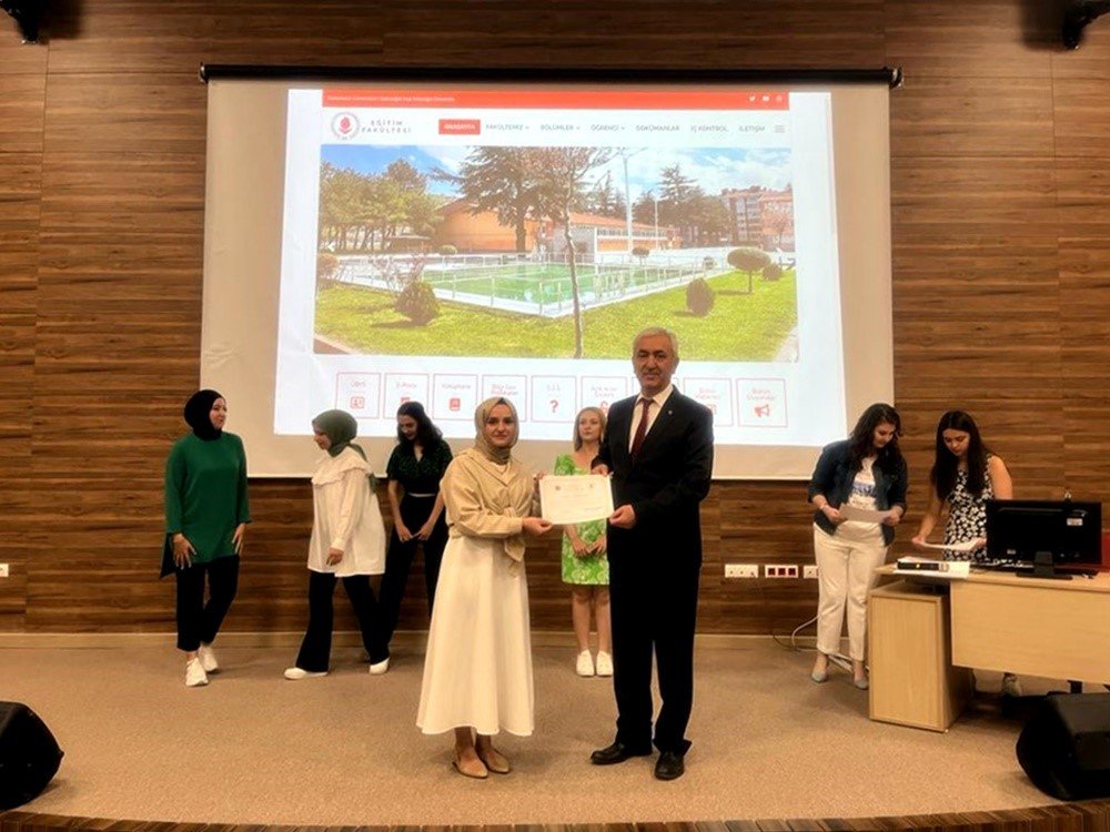 Depremden etkilenen çocuk ve gençler için hazırlanan projede sona gelindi