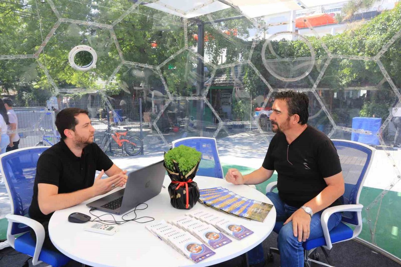 Büyükşehir’in İletişim Küresi’ne yoğun ilgi