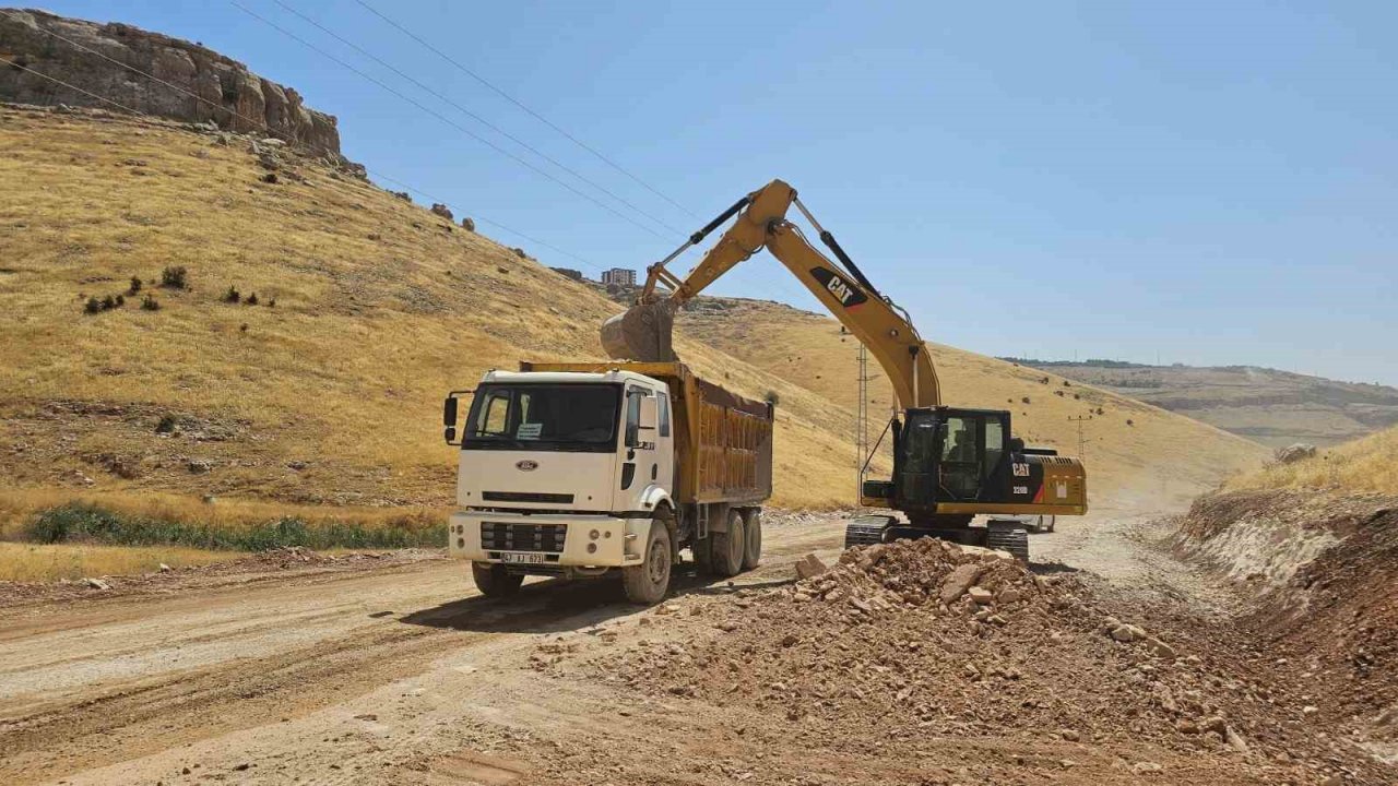Mardin’de alternatif çevre yolu çalışmaları sürüyor