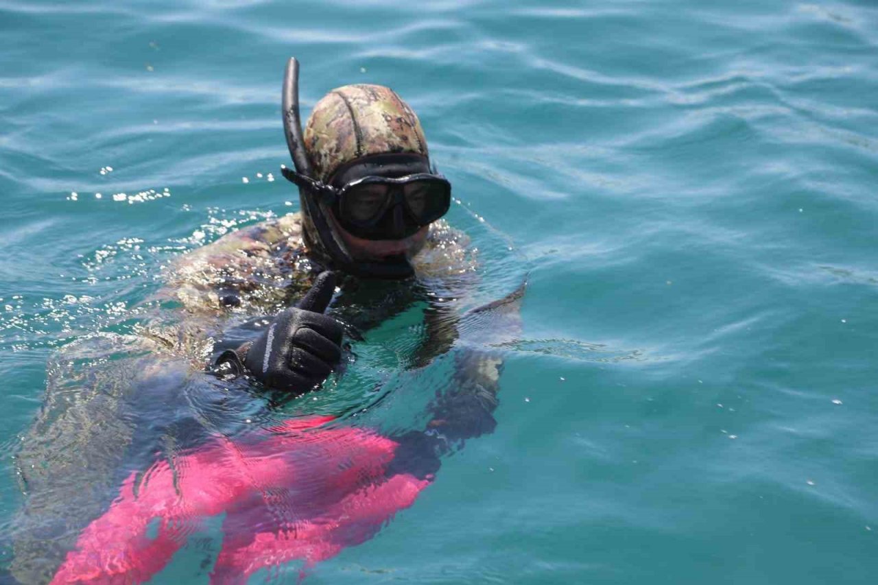 Deniz dibinden çıkanlar vatandaşları şok etti