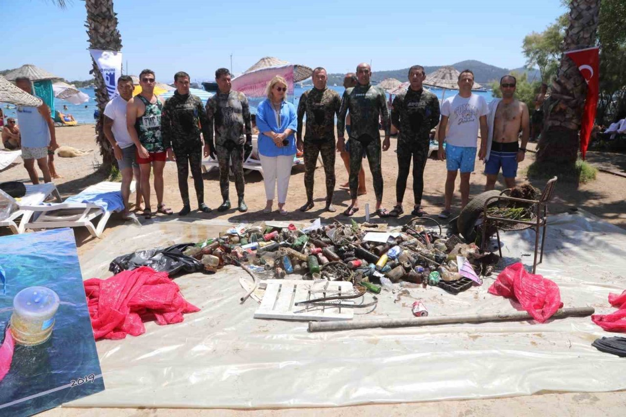 Deniz dibinden çıkanlar vatandaşları şok etti