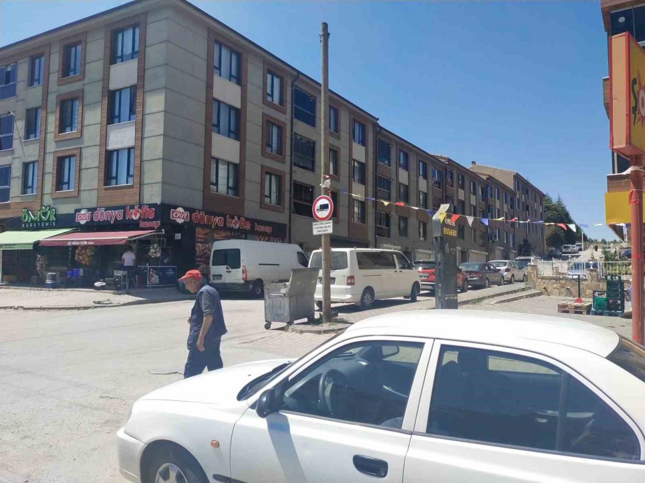 Ölümlü kazalara dur demek için alt veya üst geçit istiyorlar