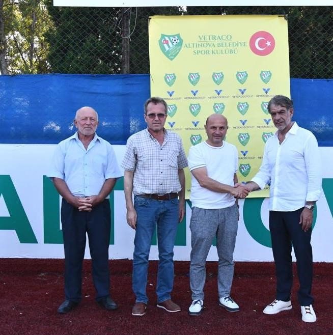 Altınova Belediyespor’da yeni dönem başladı