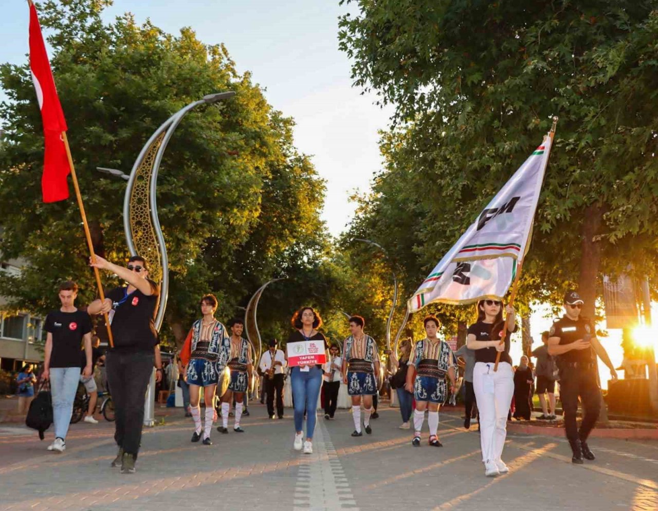 26. Türk Boyları Şöleni kortej yürüyüşü ile başladı