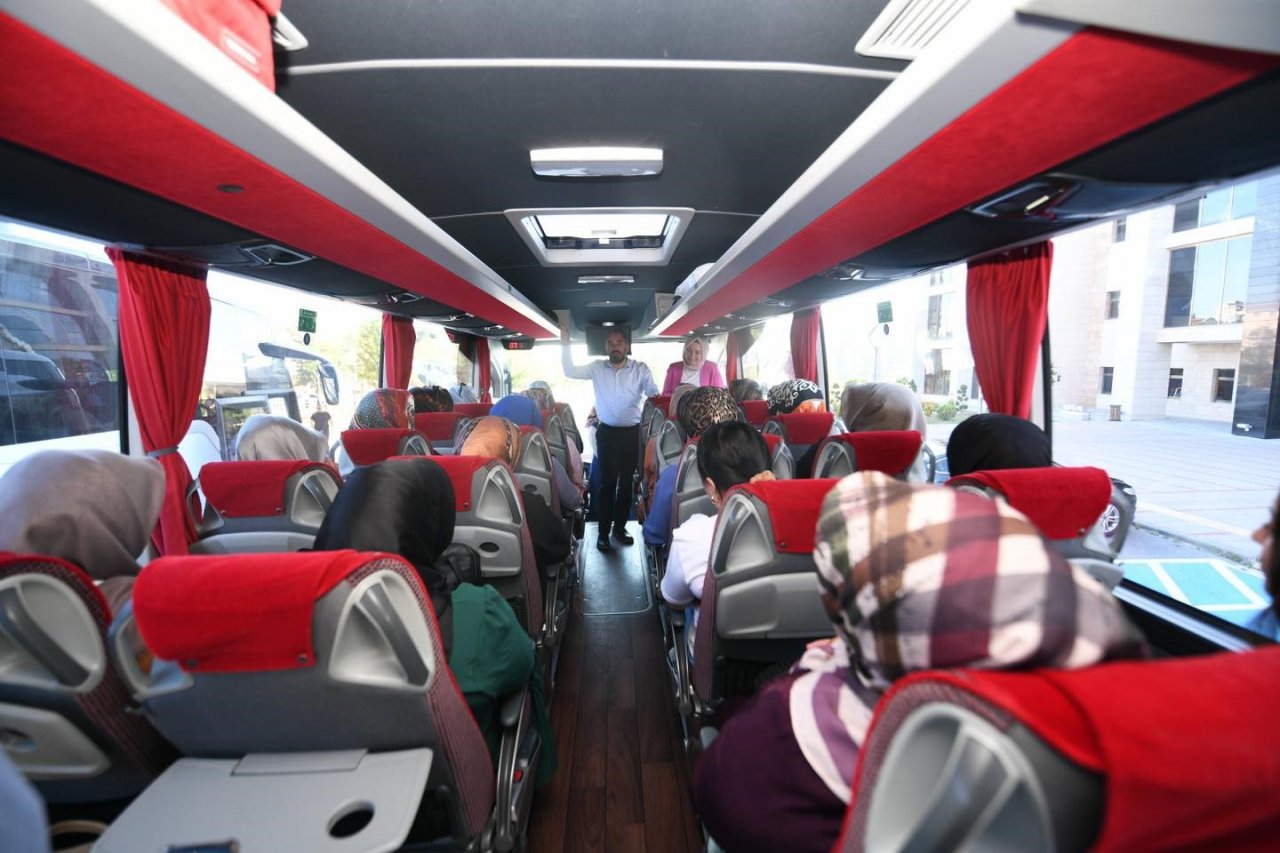 Pursaklar’da kültür gezileri düzenlendi