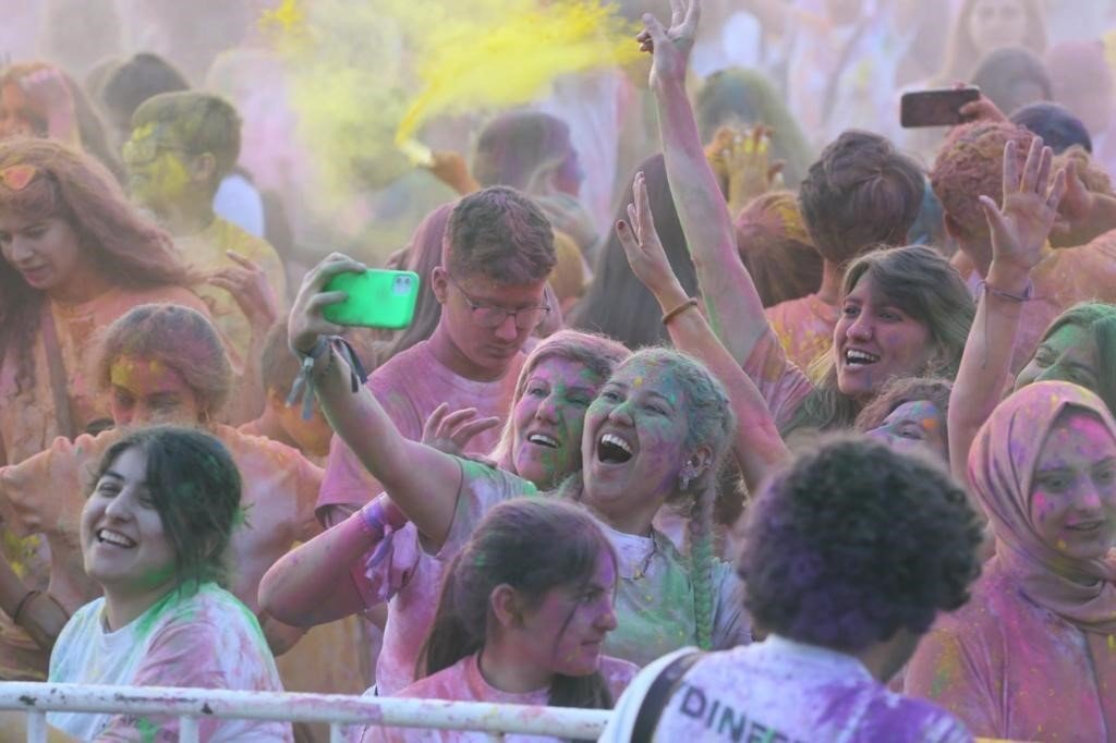 Çerçioğlu’ndan gençlere davet: "Sizleri Aydın’a bekliyoruz"