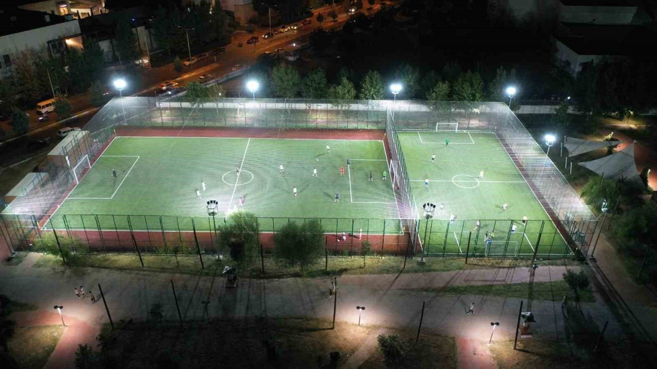 Başkan Çerçioğlu Aydın’a bir spor alanı daha kazandırdı