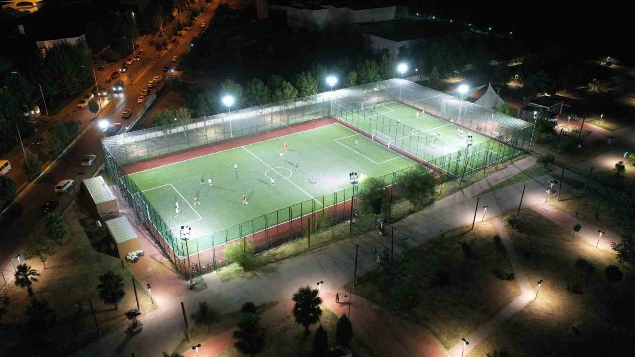 Başkan Çerçioğlu Aydın’a bir spor alanı daha kazandırdı