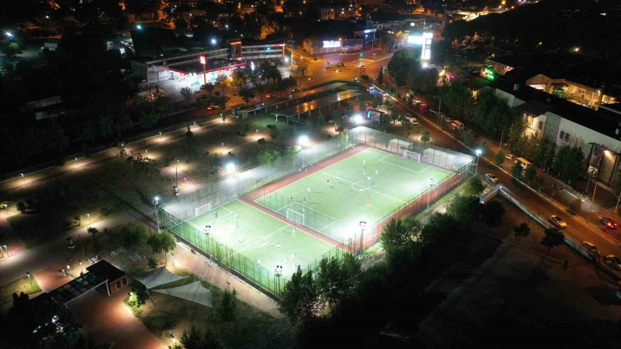 Başkan Çerçioğlu Aydın’a bir spor alanı daha kazandırdı