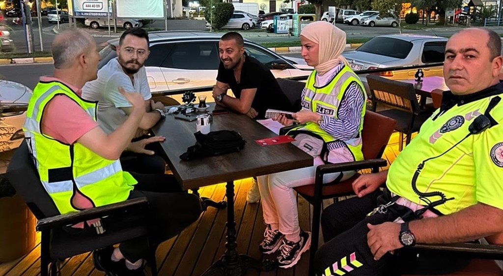 Aydın’da vatandaşlar ’trafik ve yaya güvenliği’ konularında bilgilendirildi