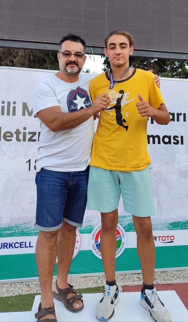 Aydınlı sporcular Türkiye Finalleri’ne damga vurdu