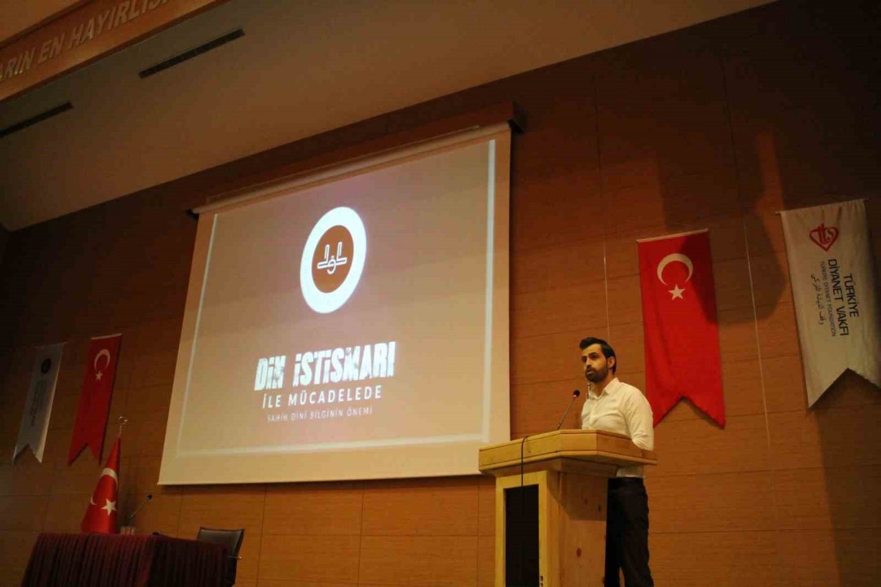Aydın’da ’Din İstismarı İle Mücadelede Sahih Dini Bilginin Önemi’ konferansı düzenlendi