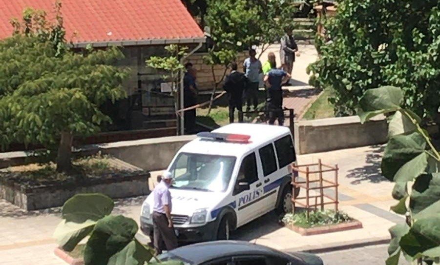 Çan’da şizofreni hastasına müdahale sırasında bir polis memuru yaralandı