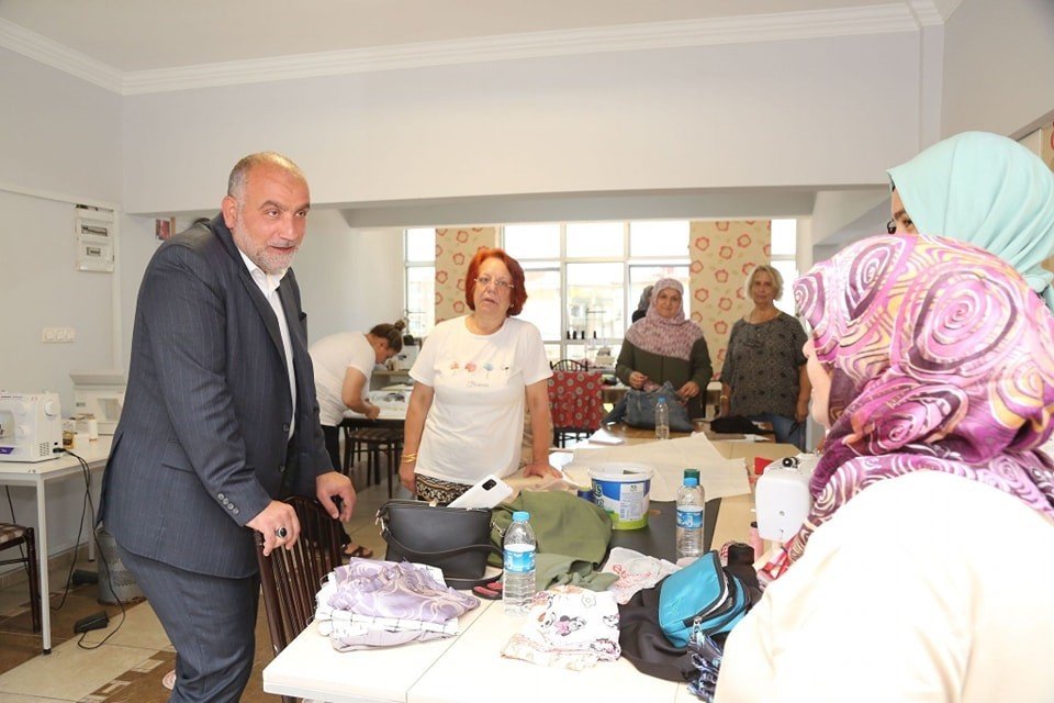 Başkan Sandıkçı: “Hanım Konaklarımız istihdama katkı noktasında önemli bir rol üstlenmektedir”