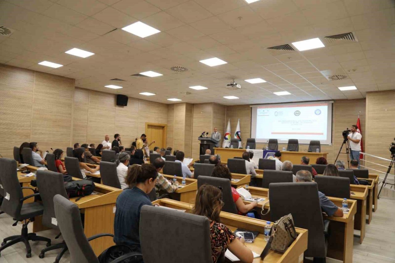 Diyarbakır’daki çalıştayda doğal taş sektörünün geleceği ele alındı