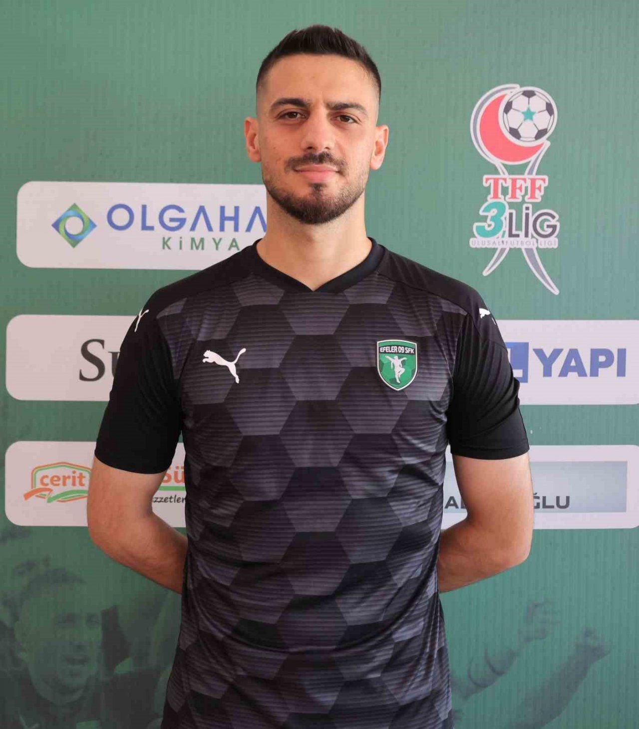 Efeler 09 SFK, 2 ismi daha kadrosuna kattı