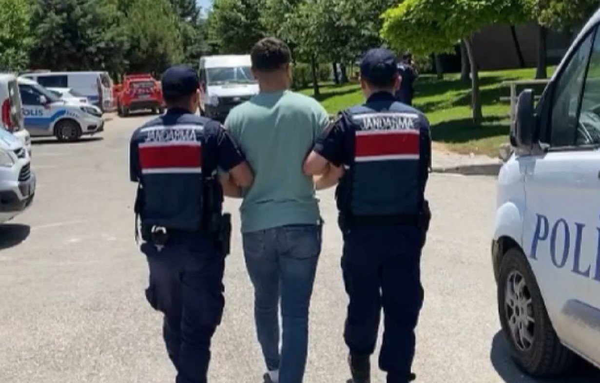 Jandarmadan uyuşturucu ve kaçakçılık operasyonu: 6 şahıs tutuklandı