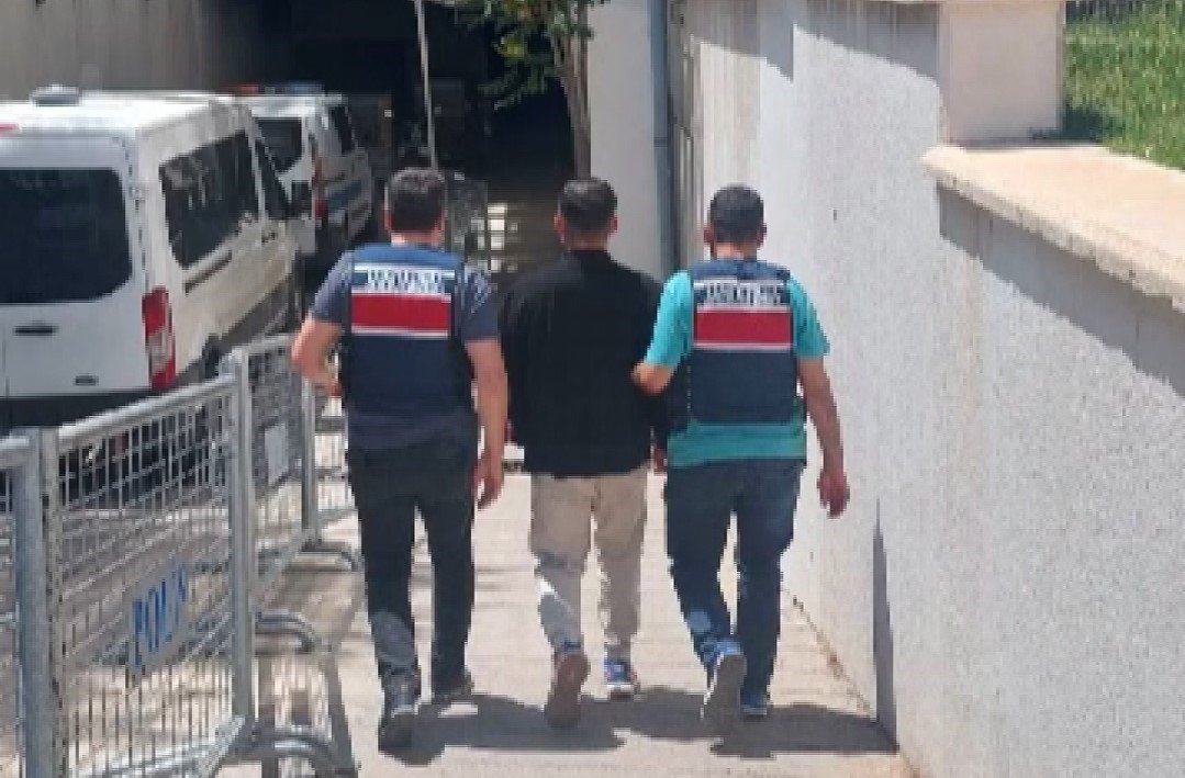 Jandarmadan uyuşturucu ve kaçakçılık operasyonu: 6 şahıs tutuklandı