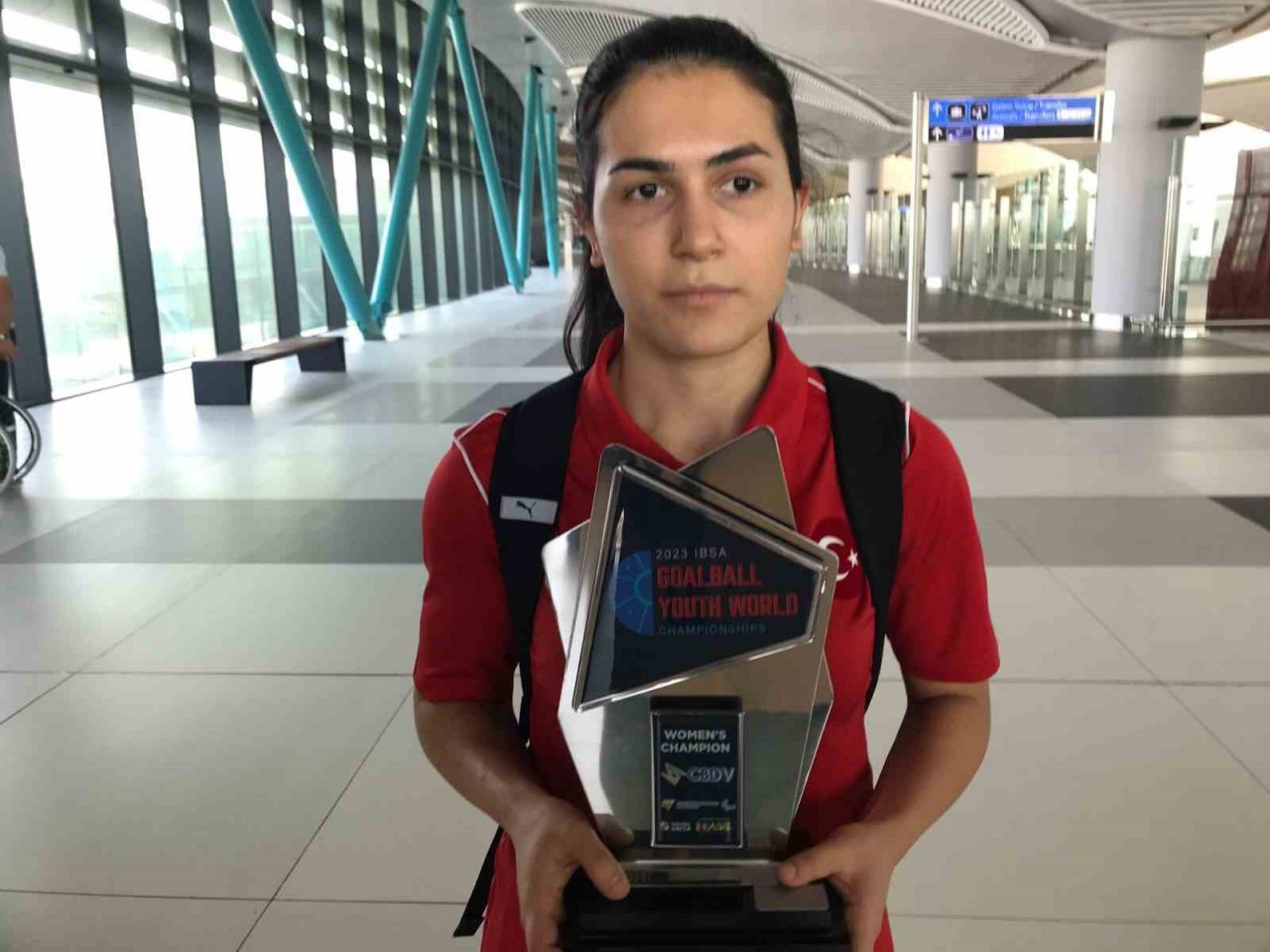 Dünya şampiyonu olan Genç Kadın GoalBall Milli Takımı, İstanbul’a geldi