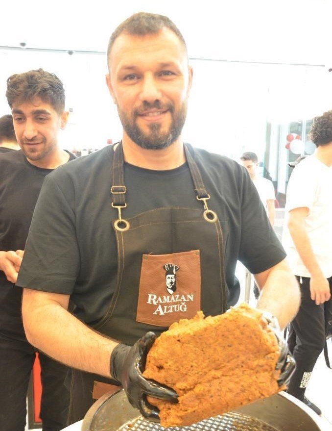 Çiğköfteyle kadın girişimcilere destek