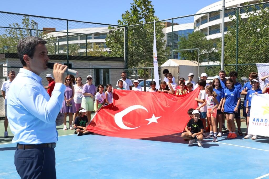 Ege’nin tenis yıldızları Didim’de buluştu