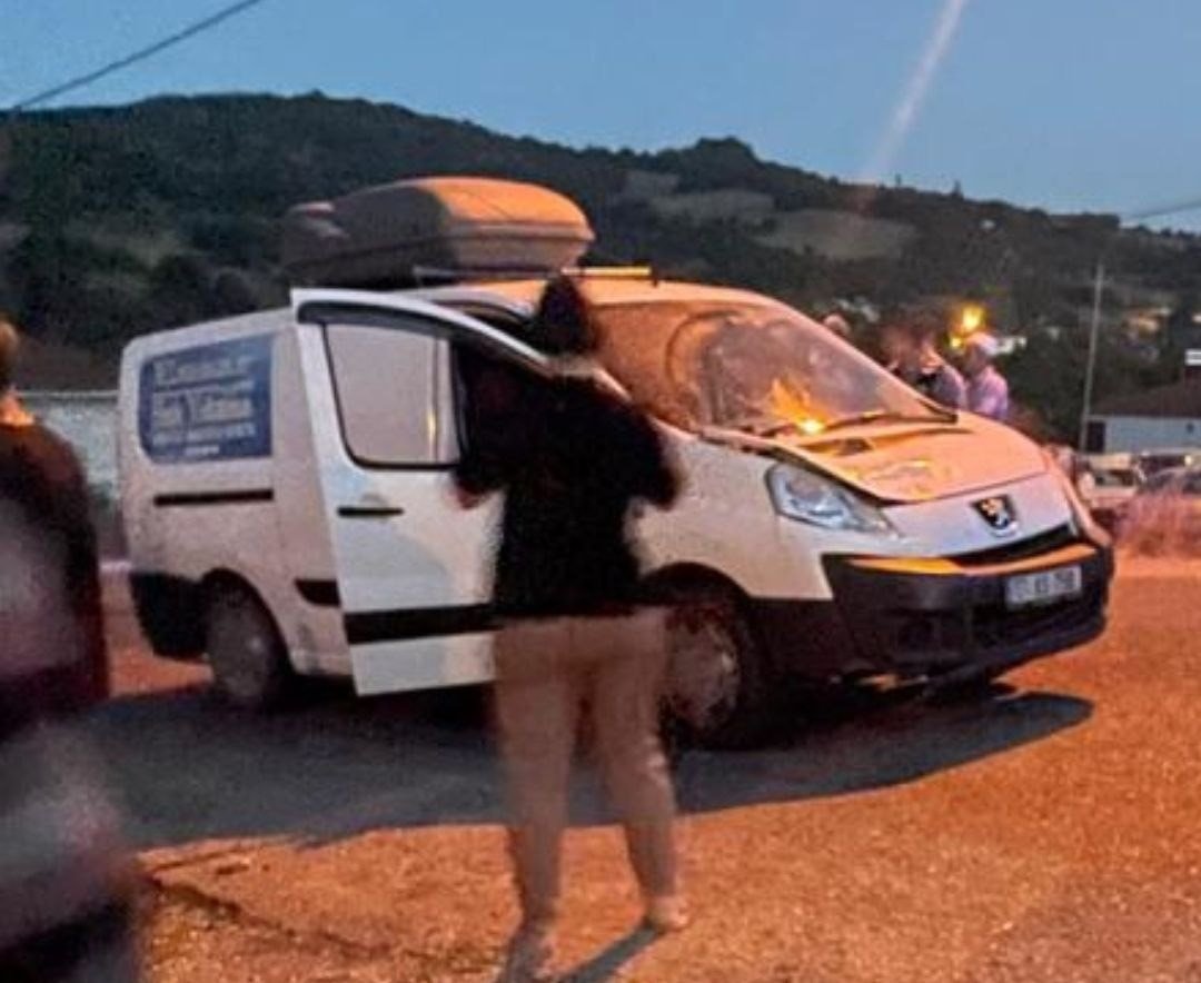 Karşıdan karşıya geçmeye çalışan kadın hayatını kaybetti