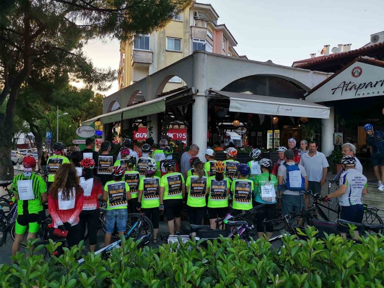 Trafik kazasında hayatını kaybeden Güzelgün Muğla’da anıldı