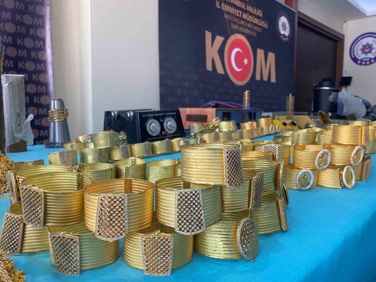 Kapalıçarşı’da 80 milyon liralık sahte altın operasyonu