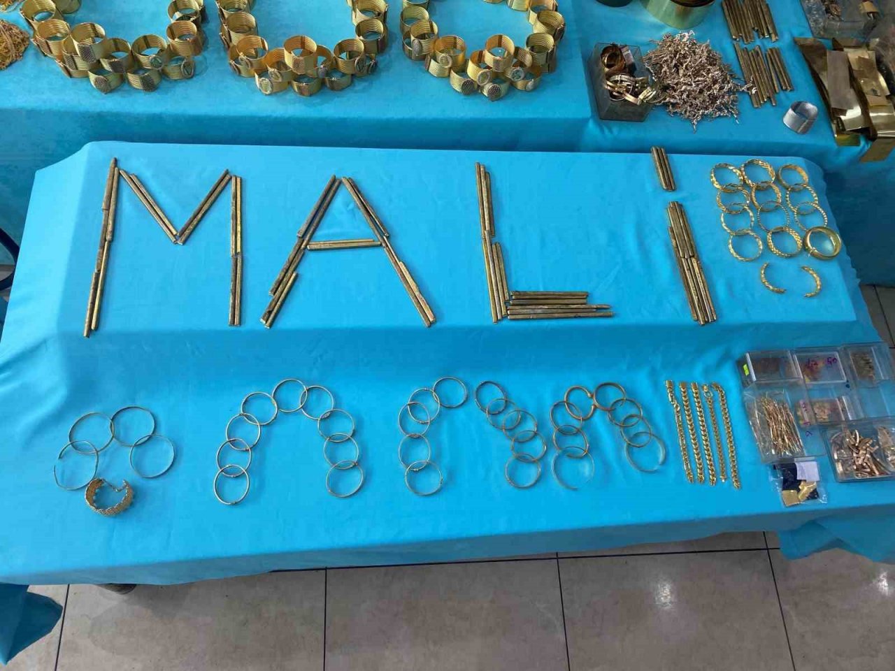 Kapalıçarşı’da 80 milyon liralık sahte altın operasyonu