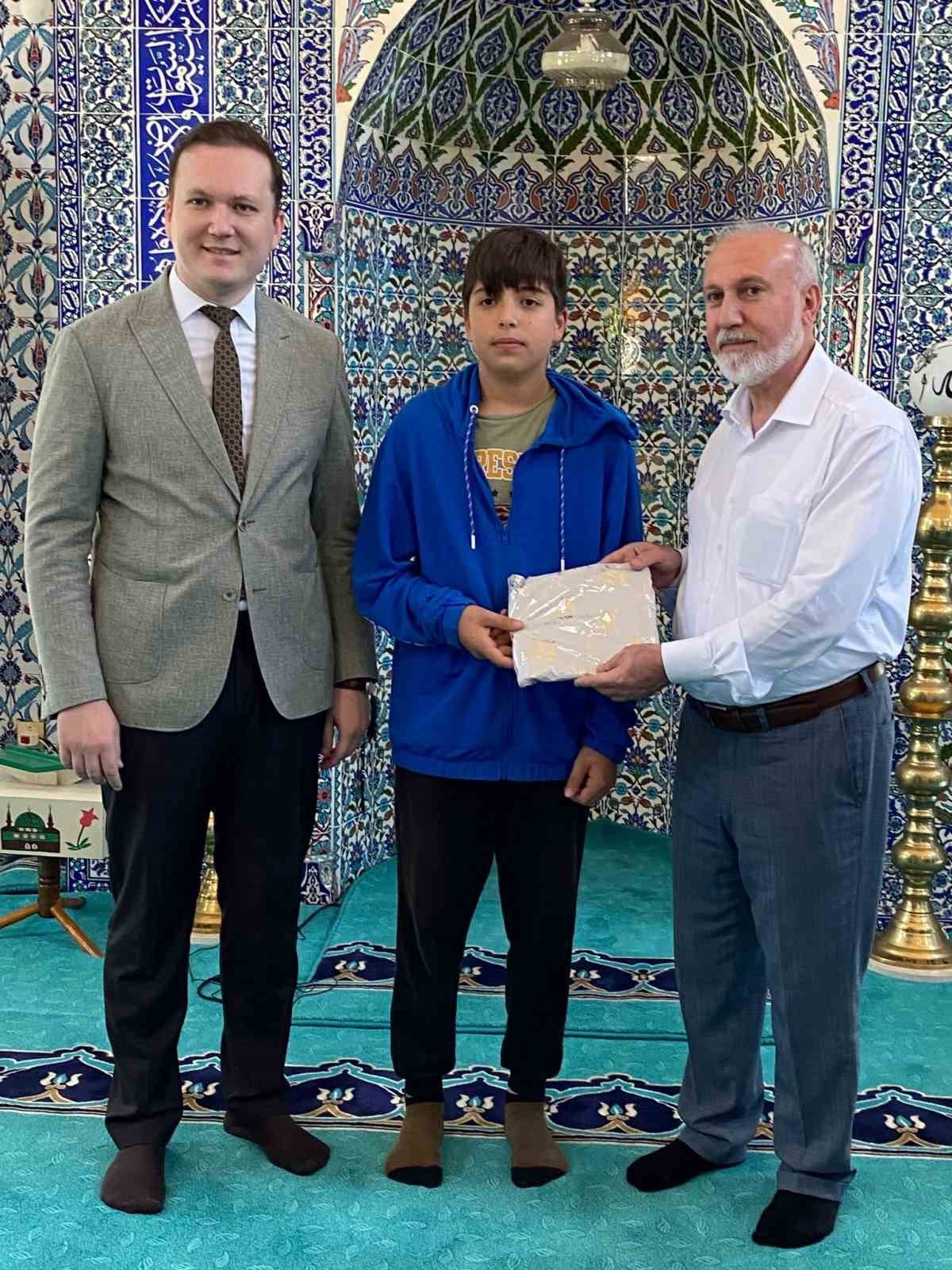 Gençler yaz kampı etkinliğinde buluştu