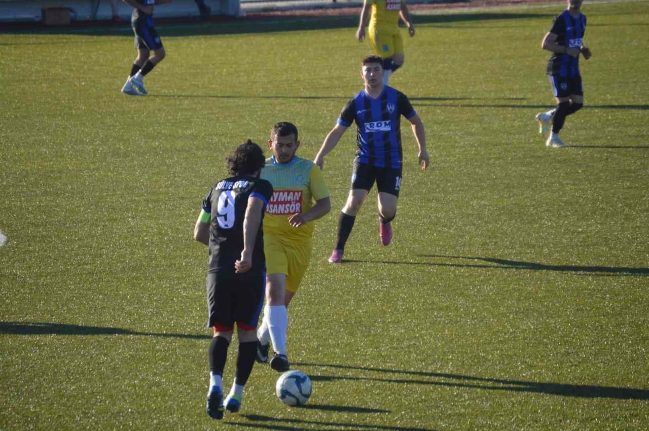 Sülyepor kupasını aldı